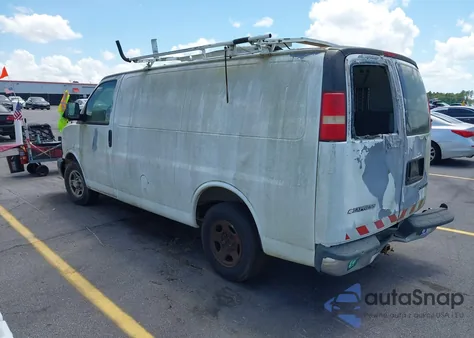 2006 Chevrolet Express G1500 from USA, damaged, VIN 1GCFG15X661148576